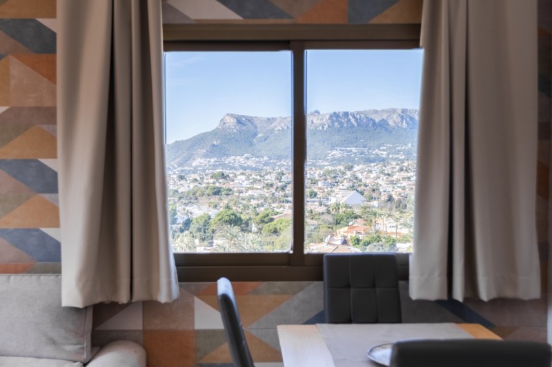 Apartamento con vistas al mar en venta, unicado a tan solo unos pasos de la Cala de La Calalga, Calpe! 